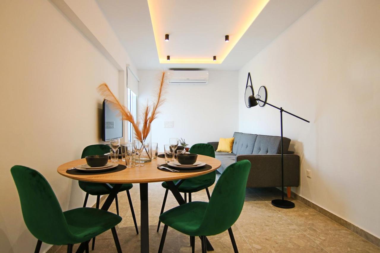 Phaedrus Living: Seaside Luxury Flat Lighthouse 69 Lejlighed Paphos Eksteriør billede