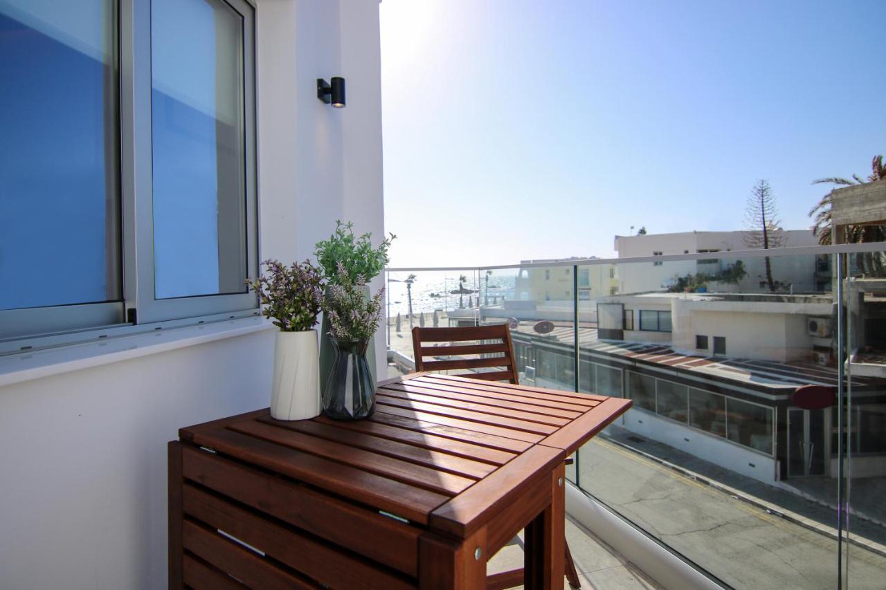Phaedrus Living: Seaside Luxury Flat Lighthouse 69 Lejlighed Paphos Eksteriør billede